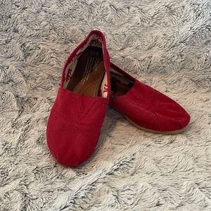 Red Toms